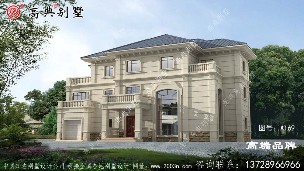 白色真石漆和灰色面磚巧妙搭配突破了往常歐式的傳統